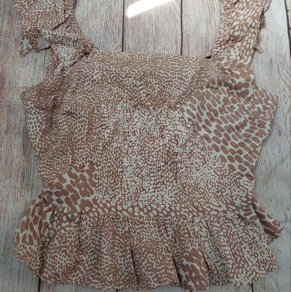 Nwot Express Animal Print Cutout Ruffle Sleeve Peplum - Picture 5 of 7